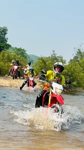 Vietnam Motorcycle Tour Rew Rew